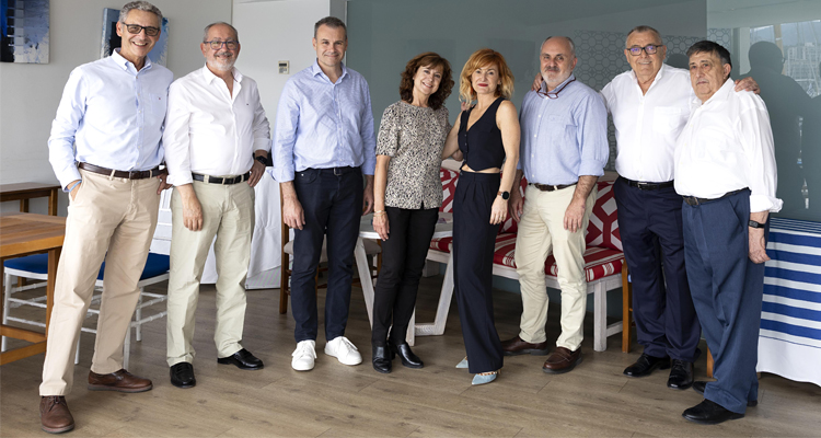 Reunió emotiva de les Juntes de Govern del Col·legi de Graduats Socials de Balears en honor al seu mig segle d'història i èxits