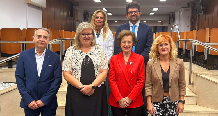 Visita institucional de la Presidenta al Col·legi de Graduats Socials de Barcelona